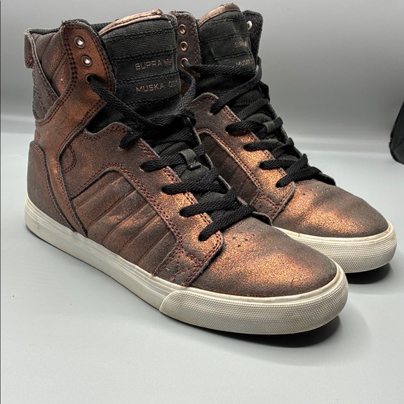 SUPRA High-Top Sneakers Skytop Muska 001 size 5Y Big Kids Bronze and Black - Picture 1 of 17